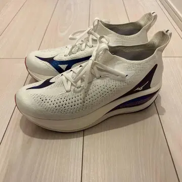 Mizuno 러닝화 화이트/블루 27.5cm