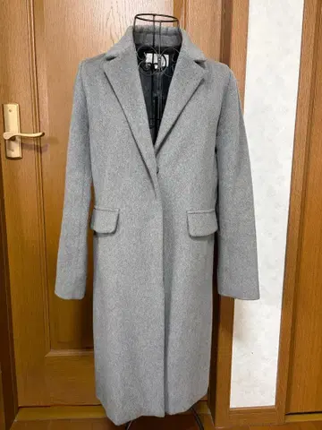 선물 포함 새상품급 M 프리미어 체스터 코트 36