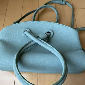 슬로브 이에나 백