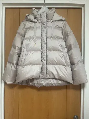 23구 시레타프타 컴팩트 다운 코트 38