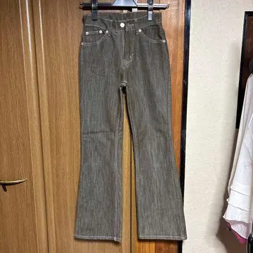 비 슬리브 부츠컷 데님