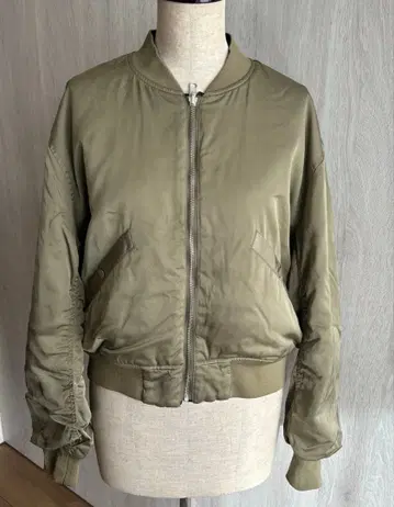 MOUSSY 리버서블 MA-1