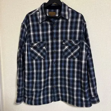 ST. JOHN'S BAY 체크 무늬 플란넬 셔츠