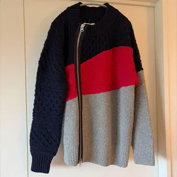 지퍼 달린 케이블 짜임 니트 스웨터