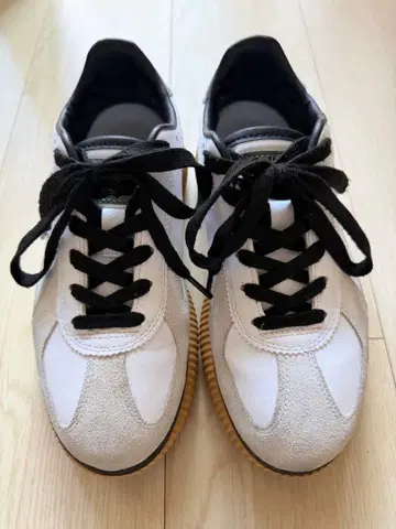 오니츠카타이거 데레시티 그린