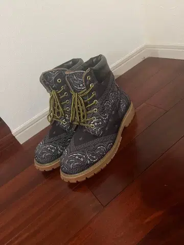 ROGIC 로직 NOT FOR SALE 노트 포 세일 페이즐리 부츠