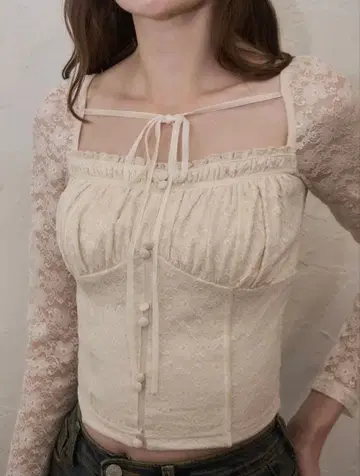 YILON 아이보리 레이스 긴팔 상의