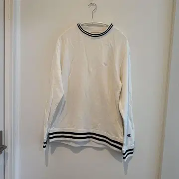 Champion 화이트 스트라이프 옷깃 트레이닝복