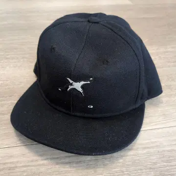 And The Cup Snap Back Navy 캡