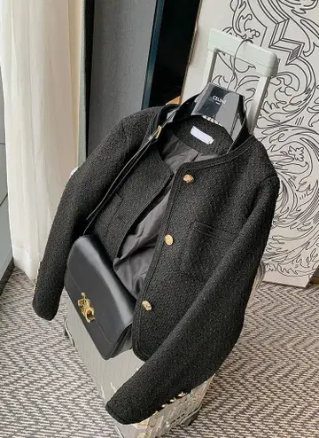 트위드 골드 버튼 노카라 자켓 블랙