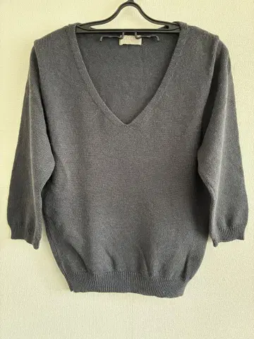 MARGARET HOWELL 마가렛호웰 그레이 계열 니트 7부 소매