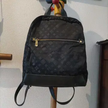 russet 네이비 럭색 백팩