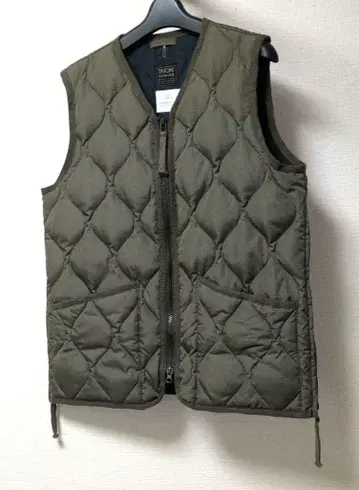 TAION V넥 지퍼 베스트 올리브 S