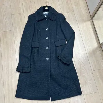 ESCADA SPORT 블랙 롱 코트 스캘럽 디자인