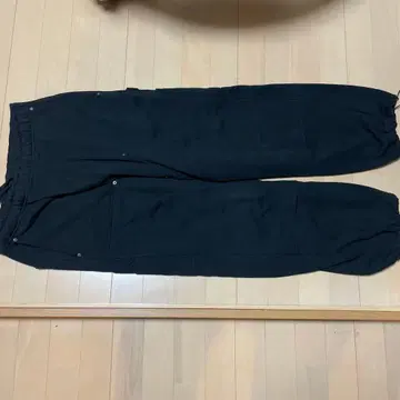 BEAMS 더블니 스웨트 팬츠