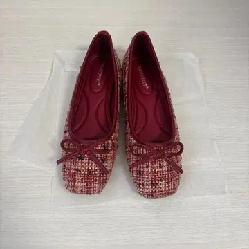 트위드 리본 펌프스