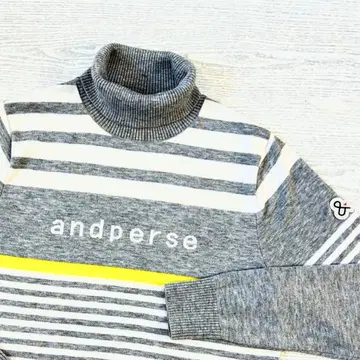 앤퍼시 and per se 로고 디자인 보더 롤넥 스웨터