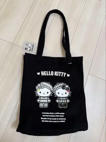 [ 당일 발송 ] 키티 토트백 ( 흑백 걸리시 쌍둥이 코디 )