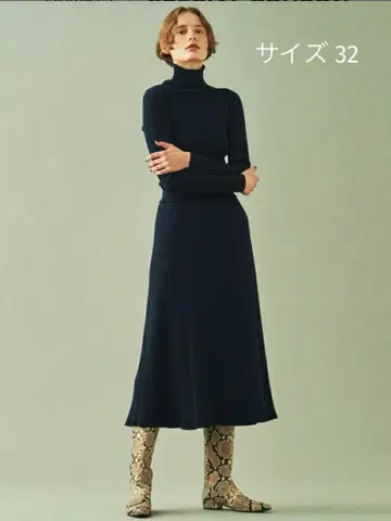 투모로우랜드 DES PRS 니트 스커트 네이비 32