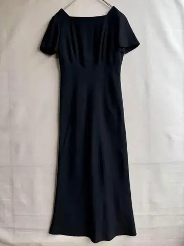 새상품급 153 컬렉션 여성용 원피스 반팔 I라인 블랙 9호