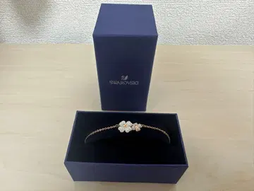 [ 스와로브스키 ] Swarovski Latisha 팔찌 플라워