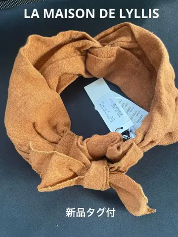 LA MAISON DE LYLLIS 새상품 머리띠 헤어밴드 택 포함