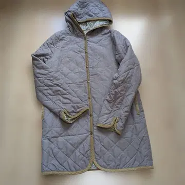 [ 애프터눈 티 리버티 ] 퀼팅 롱 코트 후드 부착