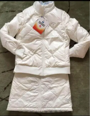 새상품 캘러웨이 골프 여성용 상하의 세트 8way