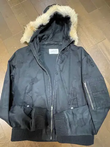 루시앙페라피네 퍼 포함 블랙 블루종