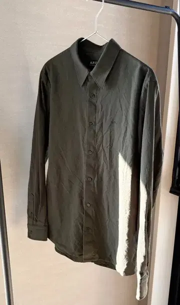 A.P.C. 긴팔 셔츠 XS 카키