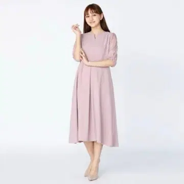 미사용 새상품 레스 빠세 이소재 슬리브 원피스 38 핑크