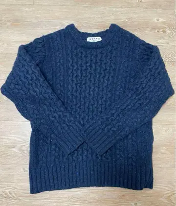 BEAMS 네이비 케이블 니트 스웨터 M