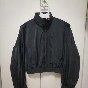 아디다스 숏 기장 나일론 자켓 M