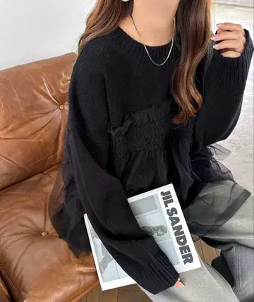 택 포함 새상품 튤 도킹 뷔스티에풍 니트탑 andme