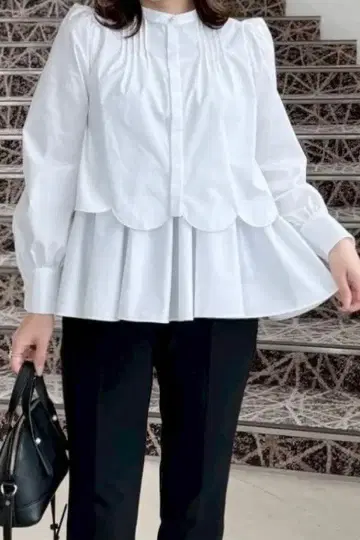 메종 에쉘 스캘럽 헴 3WAY 블라우스