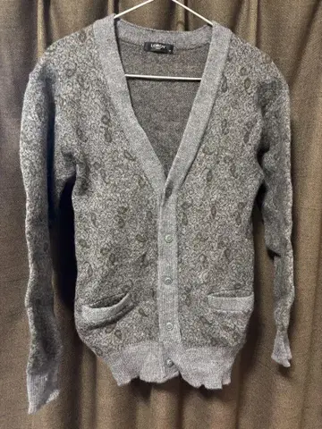그레이 무늬 가디건