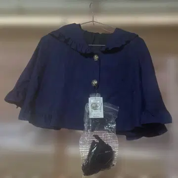 네이비 프릴 달린 케이프 코트