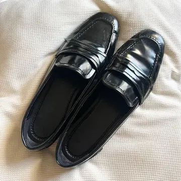 ZARA 블랙 로퍼 38