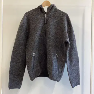 Universal Works 플리스 자켓