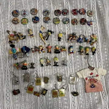 미사용 새상품 포함 원피스 핀 배지 키링 묶음 판매 세트