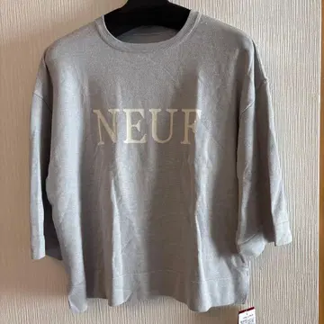 미사용 새상품!aquiagorapedido 그레이 오부 소매 상의