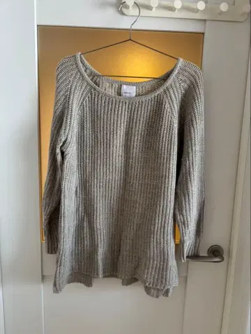 아메리 스웨터 니트 상의 린넨