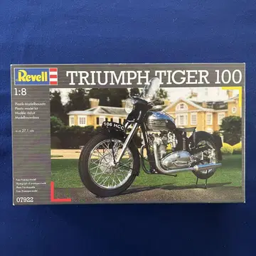 레벨 1/8 Revell Triumph Tiger 100 프라모델