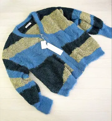 택 포함 미사용 새상품 포근포근 니트 사사구이아 sasanguia