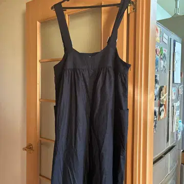 블랙 살로펫 오버롤 스튜디오 클립