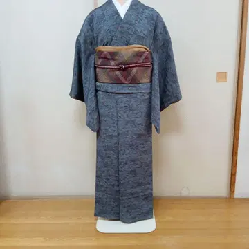 청회색 계열 꽃무늬 코몬 기모노