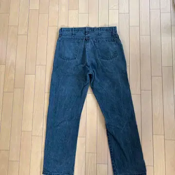 다크 블루 스트레이트 데님 팬츠