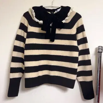 ZARA 니트 스웨터