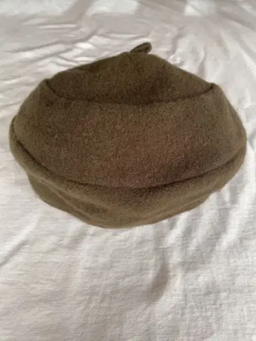 axesquin 액시즈퀸 베레모 올리브 카키