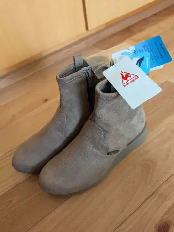 미사용 새상품 르꼬끄 스포르티브 부츠